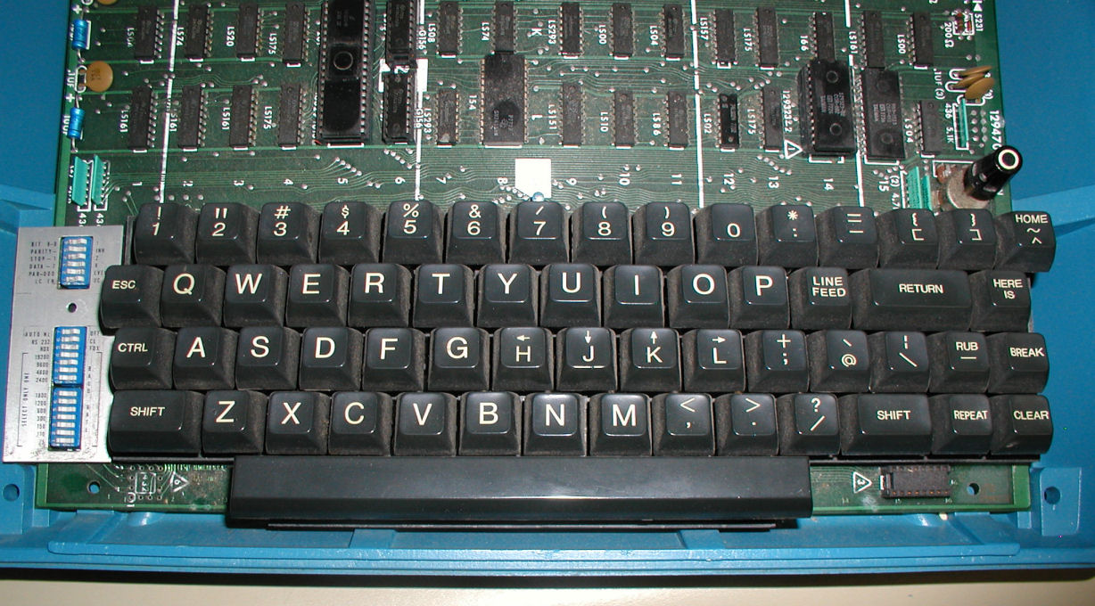 LSI_ADM3A_21818_keyboard.jpg