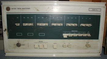 Varian Data Machines 620/L front panel
