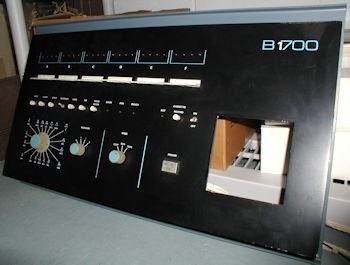 Burroughs B1700 front panel