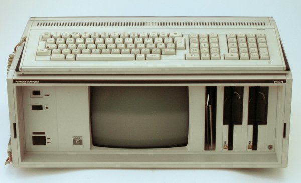 Philips P2000C portable computer